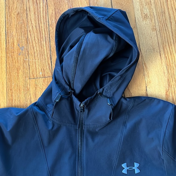 Under armor rain jacket lightly used - Picture 2 of 3